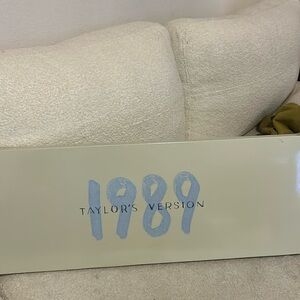 1989 Taylor’s Version - Vinyl Holder